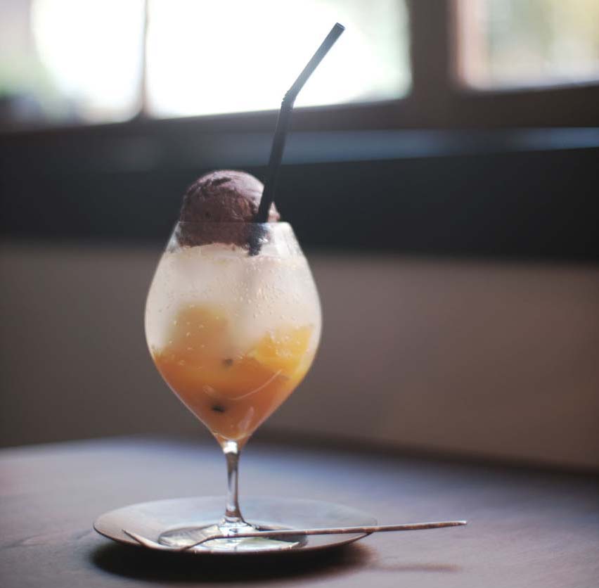柑橘とショコラのクリームソーダ